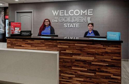 Roosevelt Hotel | Hampton Inn Fresno Airport