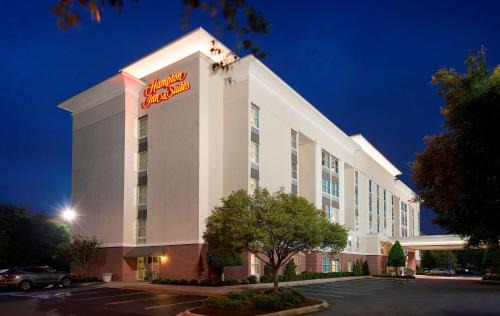 Pineville Hotel | Hampton Inn & Suites Charlotte/Pineville