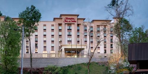 Knoxville Hotel | Hampton Inn & Suites - Knoxville Papermill Drive, TN