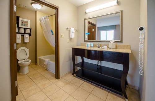 Port Arthur Hotel | Hampton Inn & Suites Port Arthur