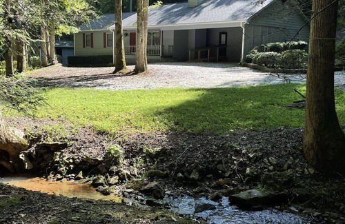 Dahlonega Cabin | Handicapped Friendly in Dahlonega