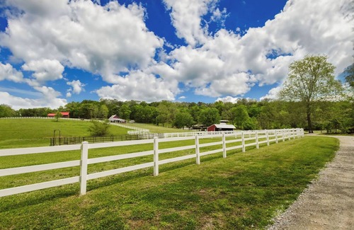 Huntsville House | Hannah House ~ Your Vacation Awaits!