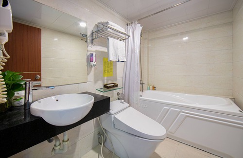 Hanoi Backpacker Quarter Hotel | Hanoi Diamond King Hotel