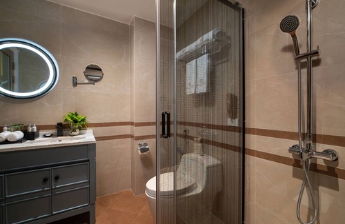 Hang Dao Hotel | Hanoi Fiesta Central Hotel and Spa