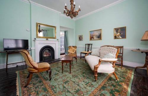 Long Melford House | Hanwell House, Long Melford