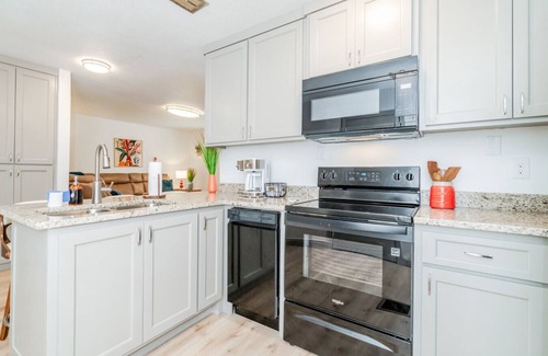 Amarillo Apartment | Happy Hideaway Loft - Remodeled 2BD on 34th