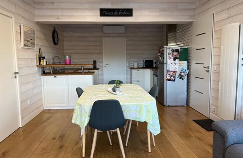 Le Porge Apartment | Happy's'apartment