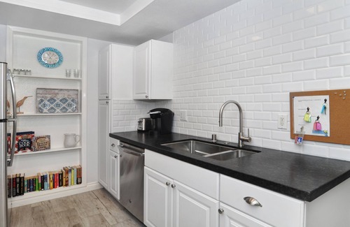 Del Obispo Condo | Harbor Cove-Pool View with Creek! Walk to Beach & Harbor! Lower Unit-No Stairs!
