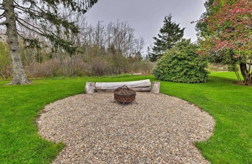 Owls Head House | Harbor/π¦ Pound Access & Views from Large Deck