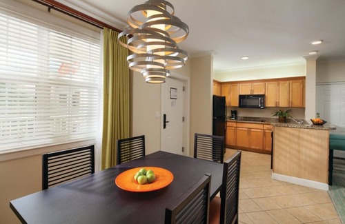 Paradise Island Resort | Harborside Resort Atlantis 2 Bedroom Condo