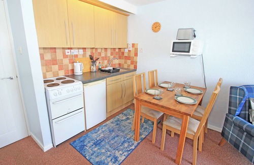 Borth-y-Gest Cottage | Harbour Flat - 12E South Snowdon Wharf