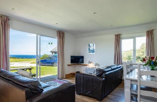 Port Isaac House | Harbour Lodge