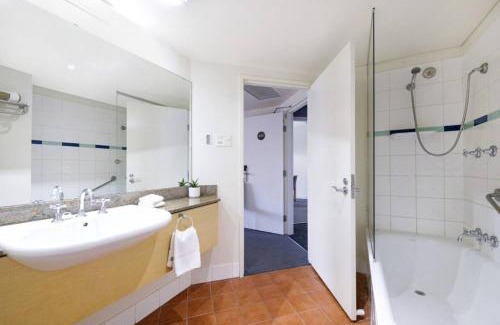 Darwin City Centre Apartment | Harbourfront Magic in Two Separate Seaview Apartments