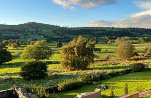 Llandrillo Bed & Breakfast | Hares Hideaway at Coed Moelfa