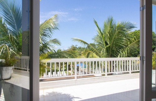 Village da Ferradura Villa | Harmoniosa Mansão com 7 Suítes Ferradura