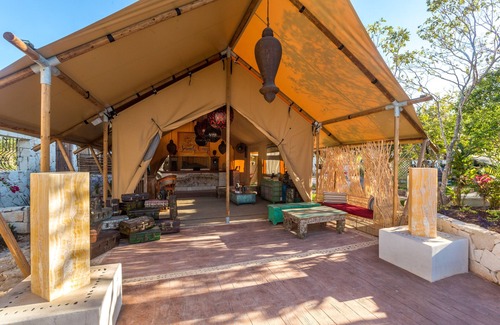Tankah Bed & Breakfast | Harmony Family Tent - Nature view!
