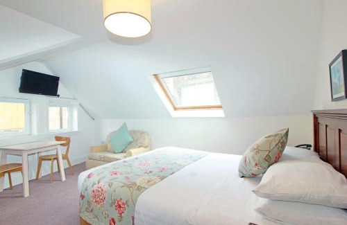 City Centre Dublin Apartment | Harry Clarke Mews at the Castle Hotel