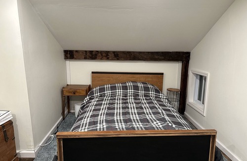 Burghill Other | Hartford Cottage | Cabin Feel in Burghill | 2 mi Big Oak Meadows & Hartford Hill