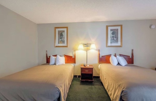 Allison Hotel | Hassle-Free Room w/Parking – Convenient For Quick Gallup Weekend Getaways