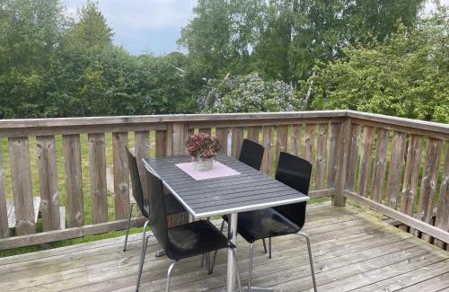 Hasslo House | Hasslo Holiday Home with Garden