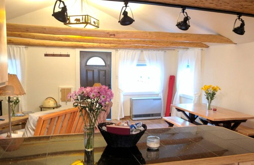 Fishhook House | Hatcher House - Hatcher Pass / Downtown Palmer