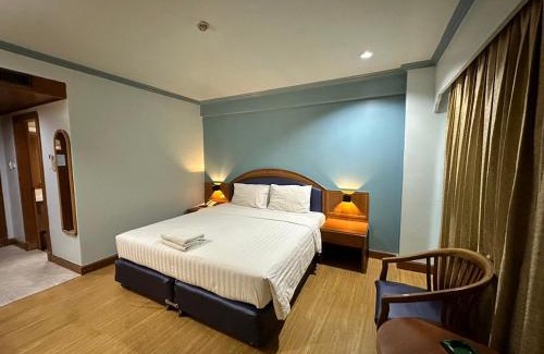 Downtown Hat Yai House | Hatyai Merridian Hotel