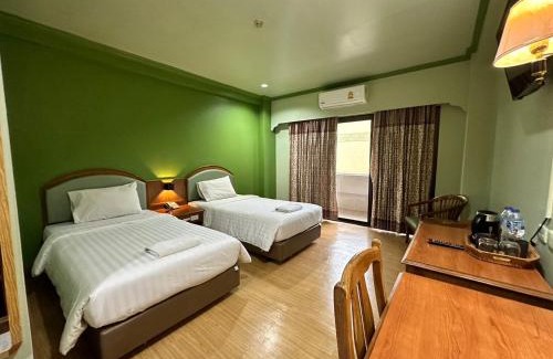 Downtown Hat Yai House | Hatyai Merridian Hotel
