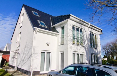 Dranske Apartment | Haus Annelie FEWO 2 OG