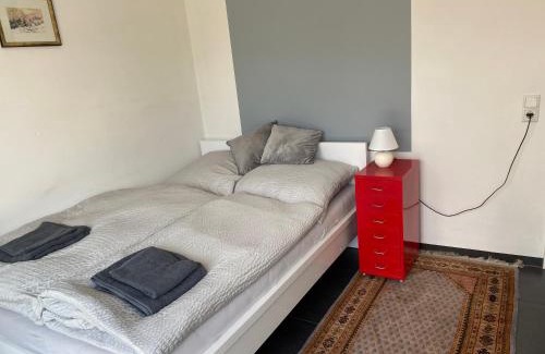 Neumarkt in der Oberpfalz Apartment | Haus mit Garten und 2 Schlafzimmern