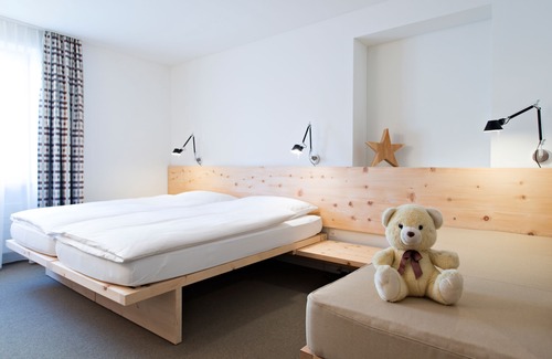 St. Moritz Hotel | Hauser Hotel St. Moritz