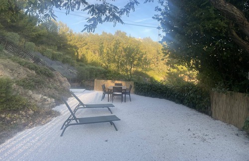 La Cadiere-d'Azur Villa | Haut DE Villa 78 M2 Avec Jardin ET Parking Independant Superbe VUE MER
