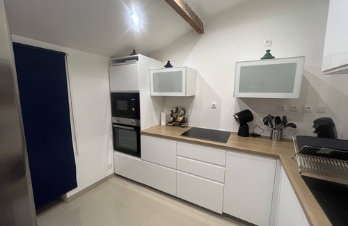 Carros Villa | Haut de Villa Les Tilleuls 95 m2 7 persons
