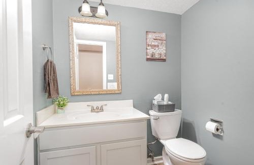 Greensboro Apartment | Haven House-10 Min From PTI