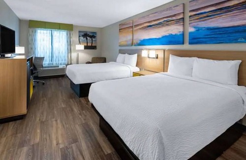 Louisburg Hotel | Haven Inn & Suites