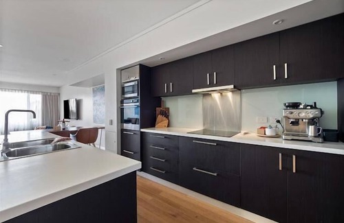 Augusta Apartment | Haven on Seine - Luxury Apartment 1B - Haven on Seine - 1 Bedroom Luxury Apartment overlooking the bay.