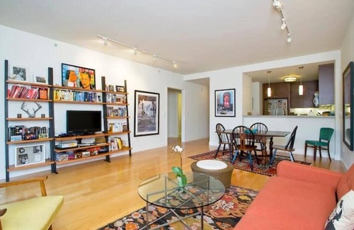 Civic Center Apartment | Hayes Valley 1 BR with Private Deck - San Francisco Life Real Estate