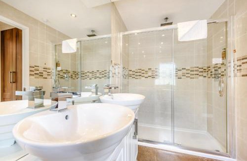 Narberth House | HB Bay Tree Lodge 04