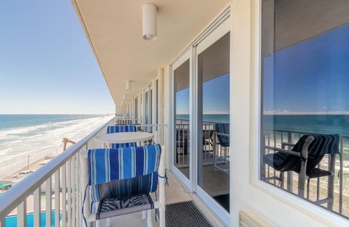 Lenox Park Apartment | HBR Direct Oceanfront Condo, Daytona Beach, sleeps 4