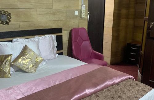 Surulere Apartment | Health Plaza Lagos