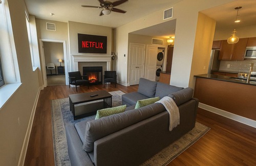 Downtown Cleveland Apartment | Heart of Downtown: Art, Beats & Bright Nights