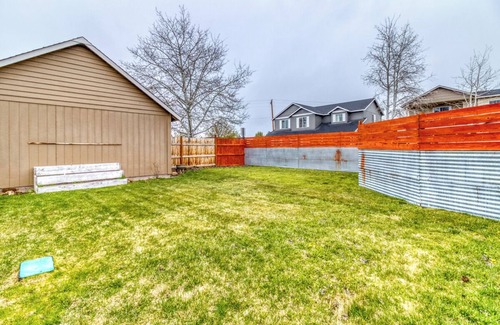 Sisters House | Heart of Sisters Suite