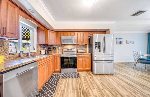 Cypress Lakes House | HEATED POOL + KAYAKS! TIKI HUT & 1 MILE TO BEACH!