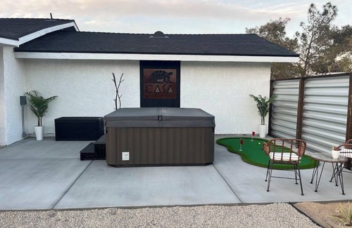 Twentynine Palms House | ★ Heated Pool, Spa, Desert Views & Just Good Times ~ 5 Min to J.T. Park Entrance