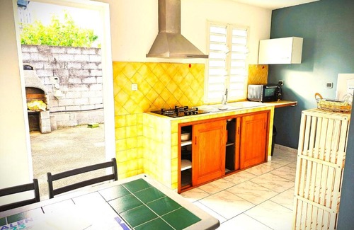 Saint-Joseph House | HeavRun