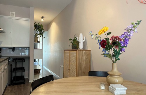 Dokkum Apartment | Heerlijk Appartement Hartje Binnenstad Dokkum. Dichtbij Waddenzee en Lauwersmeer