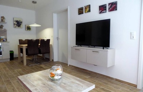 Dangast Apartment | Hello and welcome to Apartment Jadeglück!