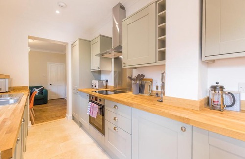 Norwich House | Henrietta House - Norfolk Holiday Properties