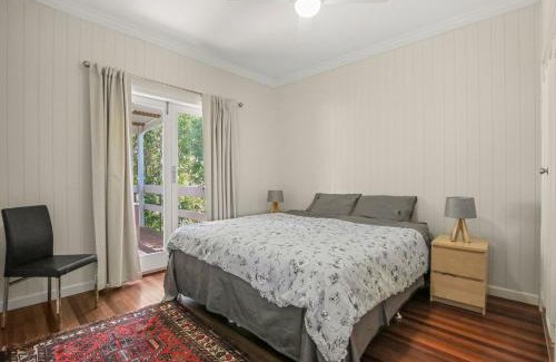 Dicky Beach House | Henzell Street 28 Dicky Beach