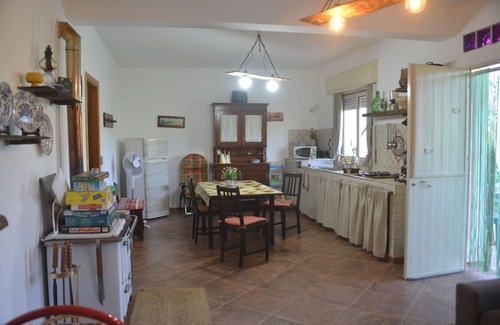 Calatafimi Villa | Here you find your serenity. Villa surrounded by nature with swimming pool.