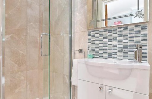 Calne Bed & Breakfast | Heritage Bed and Breakfast